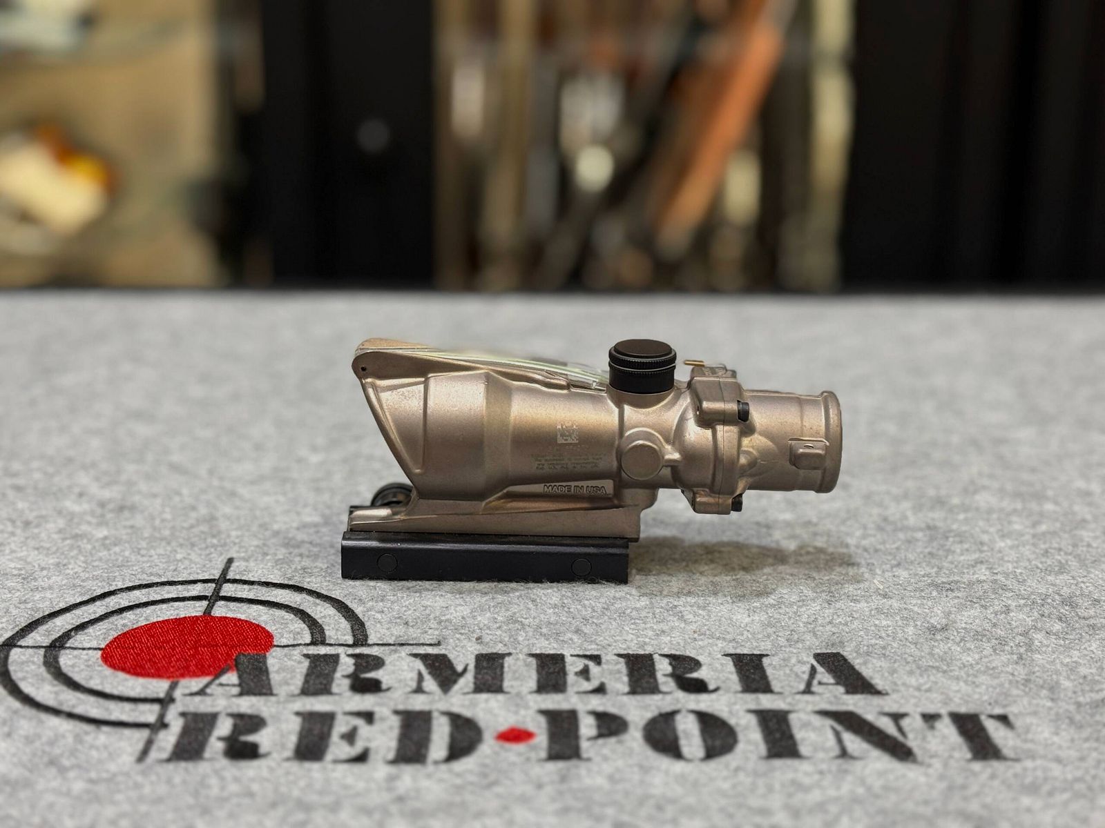 Trijicon ACOG 4X32 NIB CROIX VERTE, image 1 sur 3