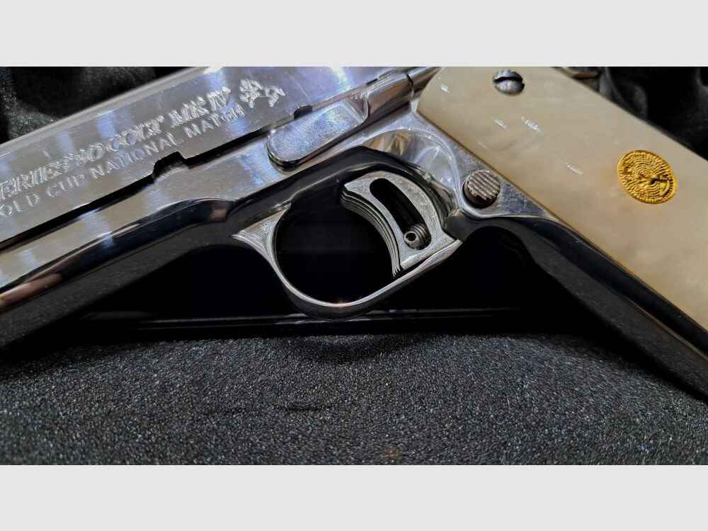 Colt 1911 A1 Gold Cup