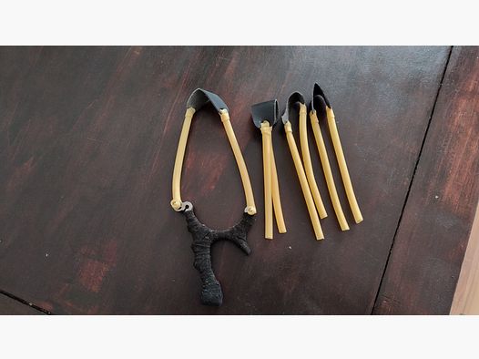 Hochwertige Steinschleuder aus Stahl