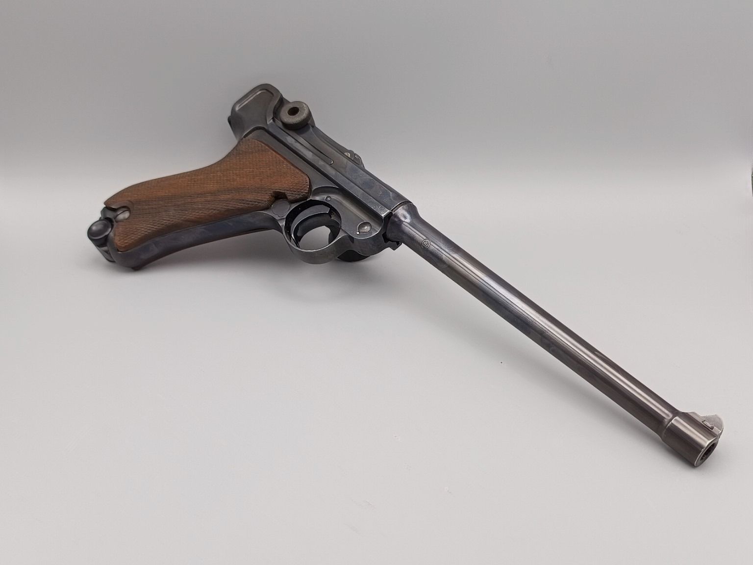 Luger 08 / P.08 avec canon long – Erfurt – poinçonné 1920
