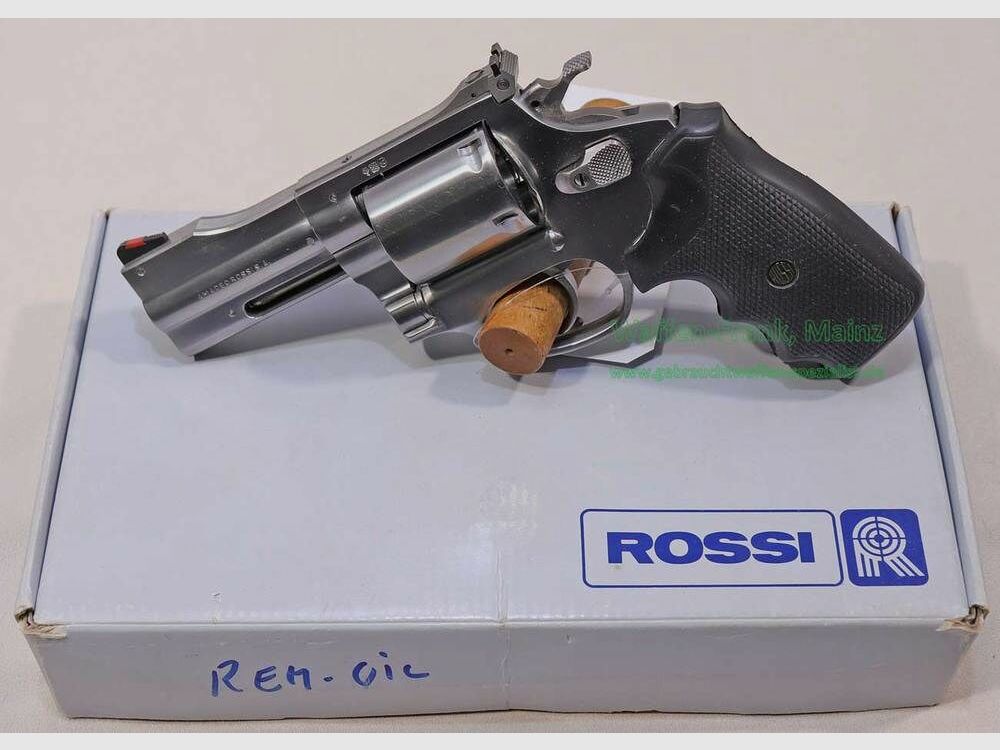 Rossi 720Stainless