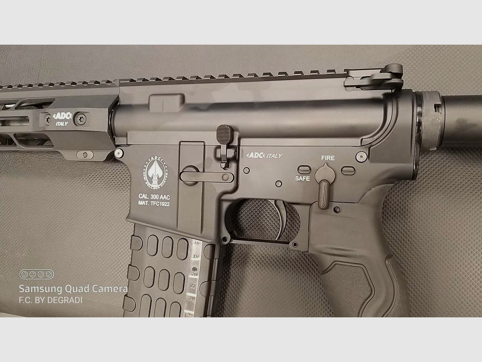 BÜCHSE ADC MODELL M5 PISTOLE KALIBER 300 AAC, Bild 3 von 4