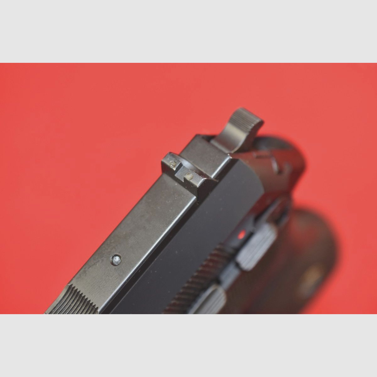 #8351 Vektor SP1-pistool, kal. 9x19, afbeelding 14 van 21