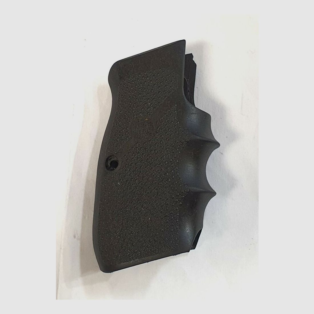 Hogue Grips Hogue Empuñadura de Plástico Negra para Pistola Adecuada para Marco Pequeño, imagen 3 de 3