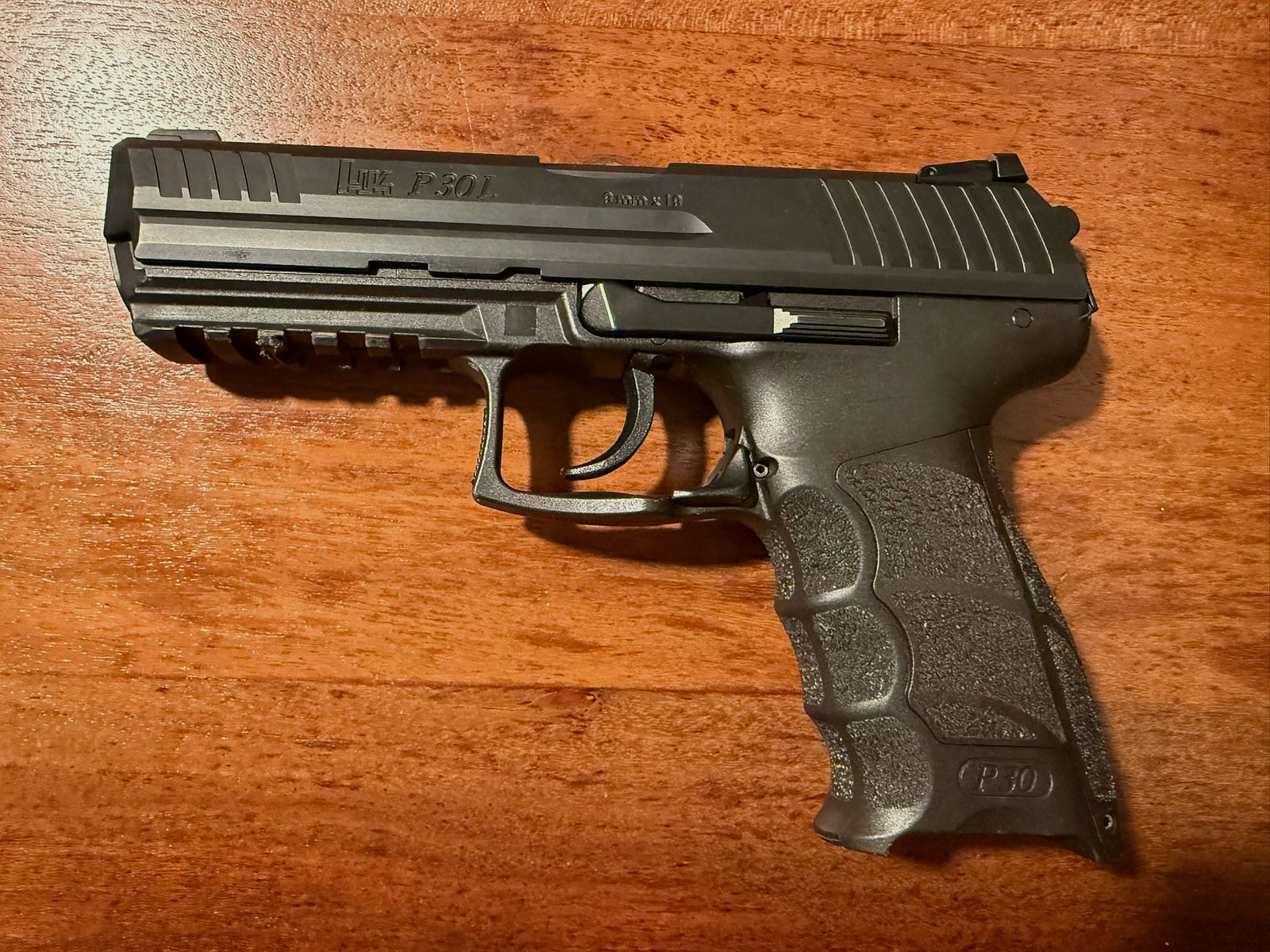 P30L mit 5 Magazinen und 2 LPA Visieren (Fiber und Luminova/Nachleuchtend)