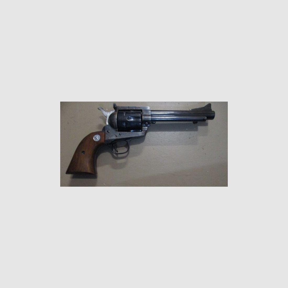 Colt Single Action Revolver New Frontier .44 special z oryginalnym pudełkiem SAA