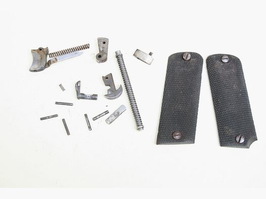 Lot de pièces d&rsquo;occasion pour pistolet IZARRA – 7,65mm
