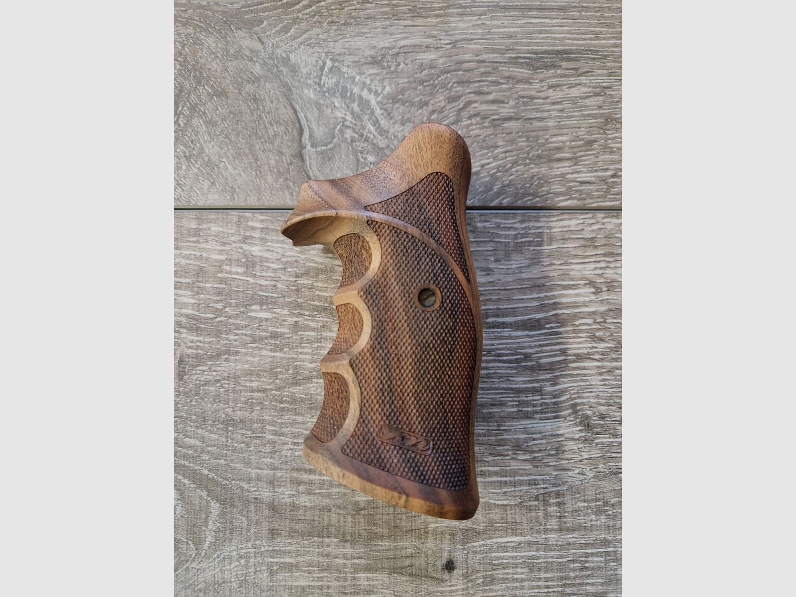 Griffschalen S&W X Holz, Bild 1 von 2