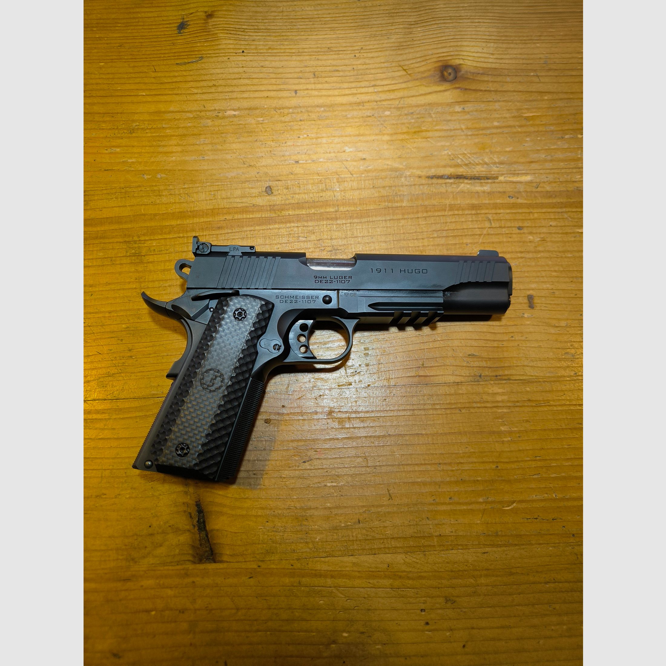 Schmeisser Hugo 1911, 5", 9mm,