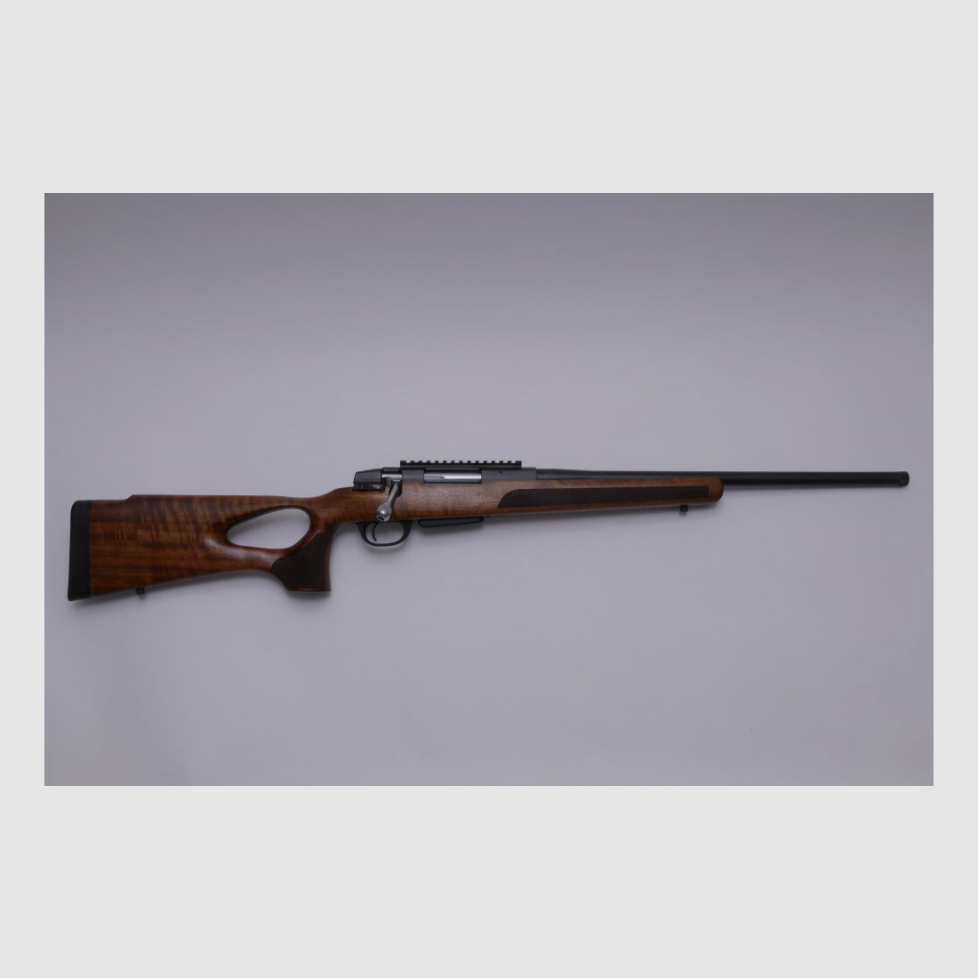 Karabin Brenner BR20 z repetycją z otwartą kolbą