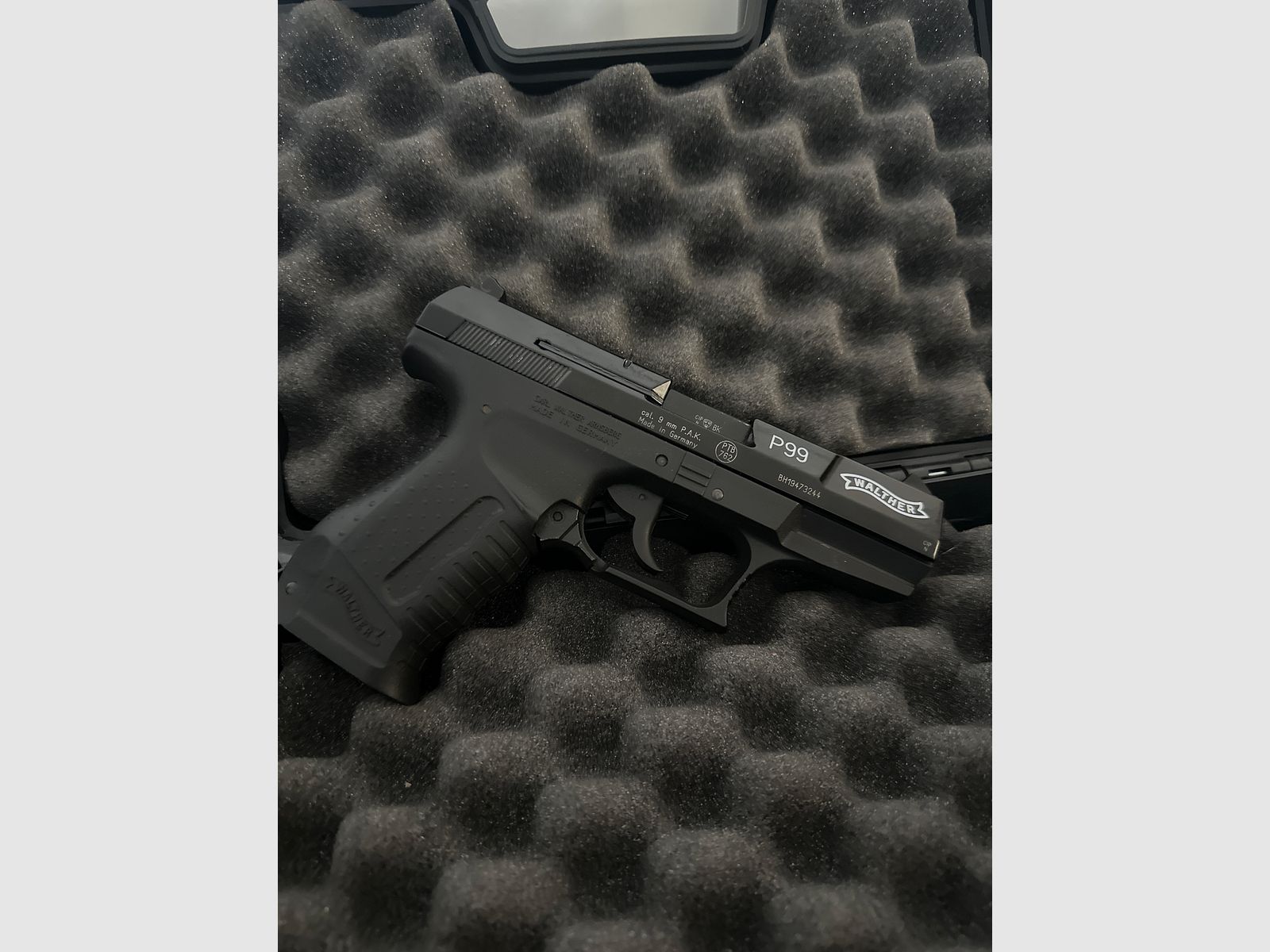 Walther P99 Spezial Edition Schreckschuss.