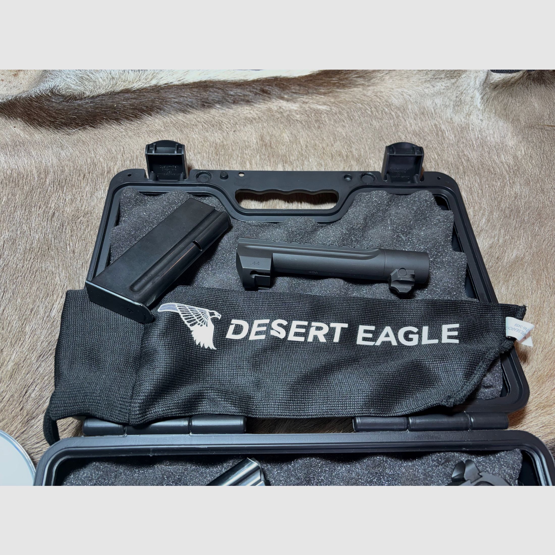 Magnum Research/IMI Desert Eagle Mark XIX .50AE inkl. Wechsellauf .44mag