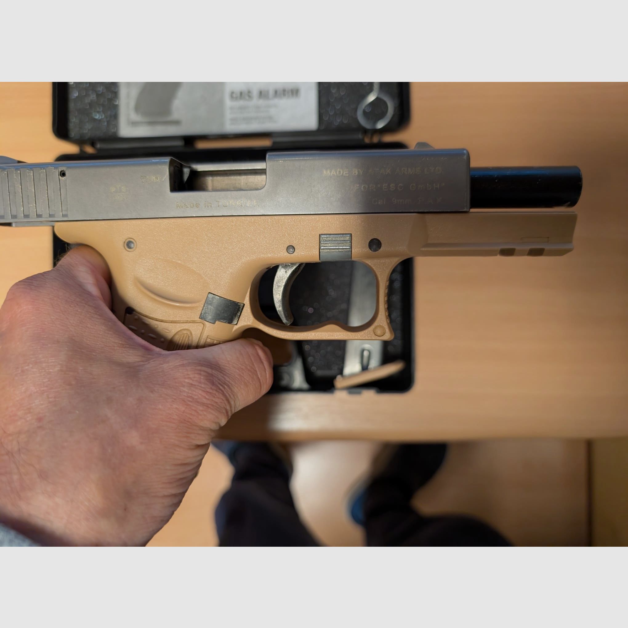 Zoraki 917 / 9mm P.A.K. / tan / good condition / including loading aid