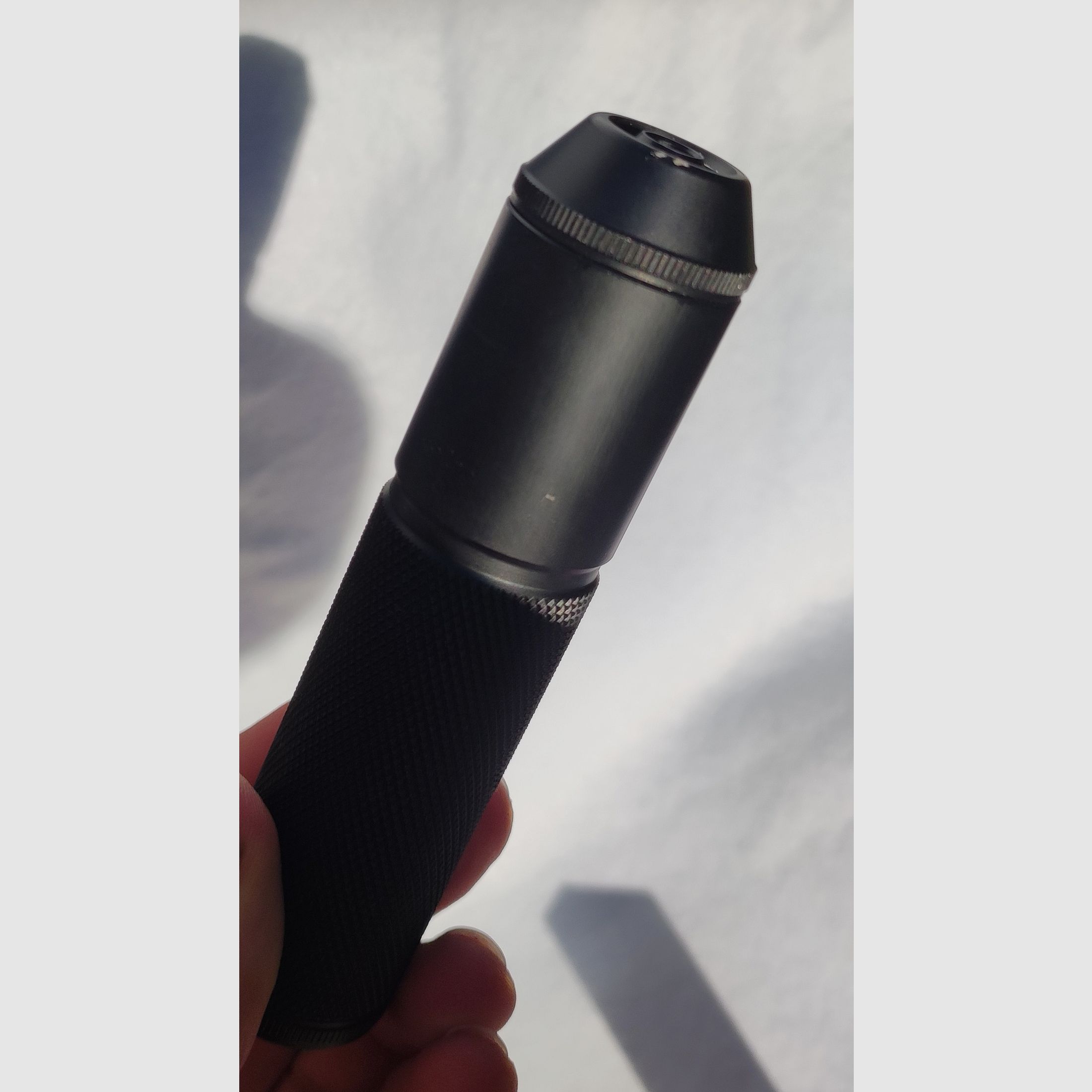 M92 in Schwarz mit Schalldämpfer GBB 6 mm bb