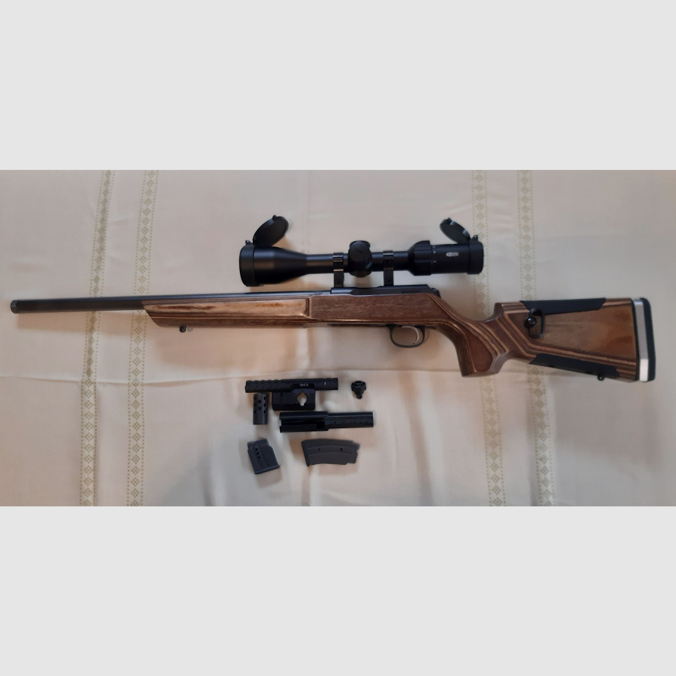 CZ KK-Repetierbüchse mit Zielfernrohr