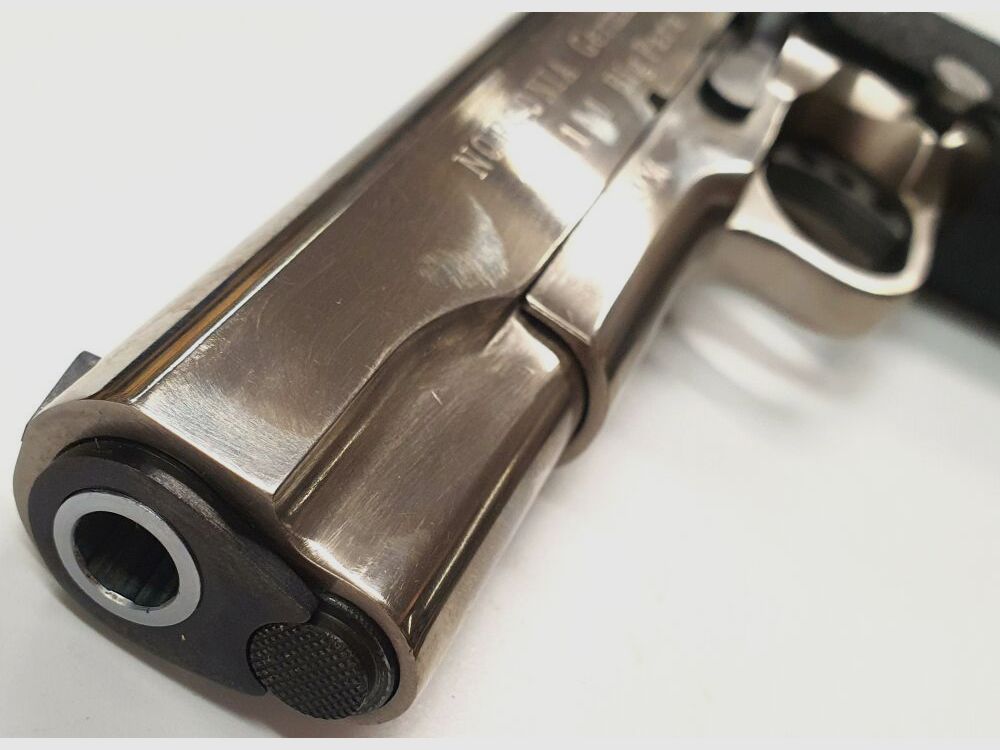 NORINCO Mod.1911 NP28 Inkl. Zubehör