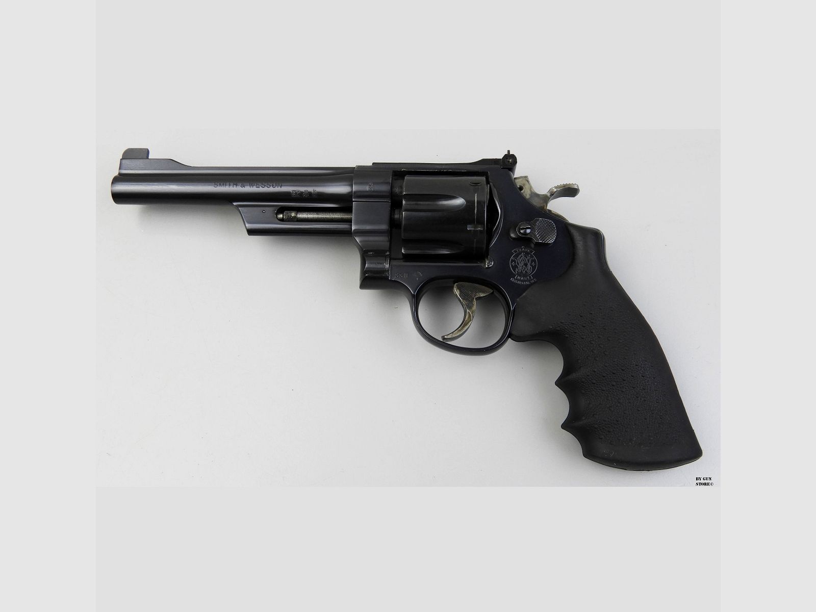Revolver Smith & Wesson mod. 27-4 cal. 357 Magnum, image 1 of 8