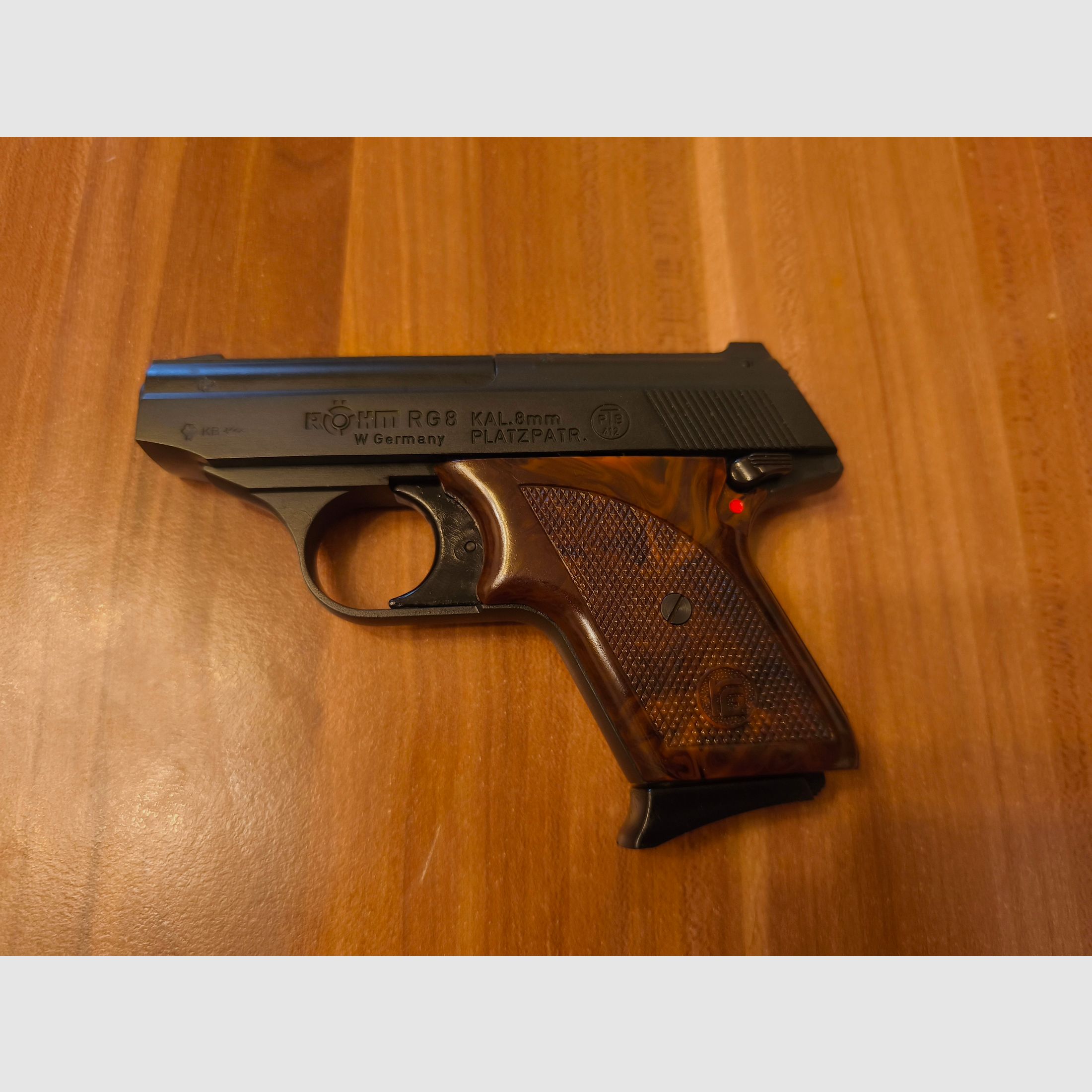 Röhm RG-8 Kaliber 8mm pistolet alarmowy