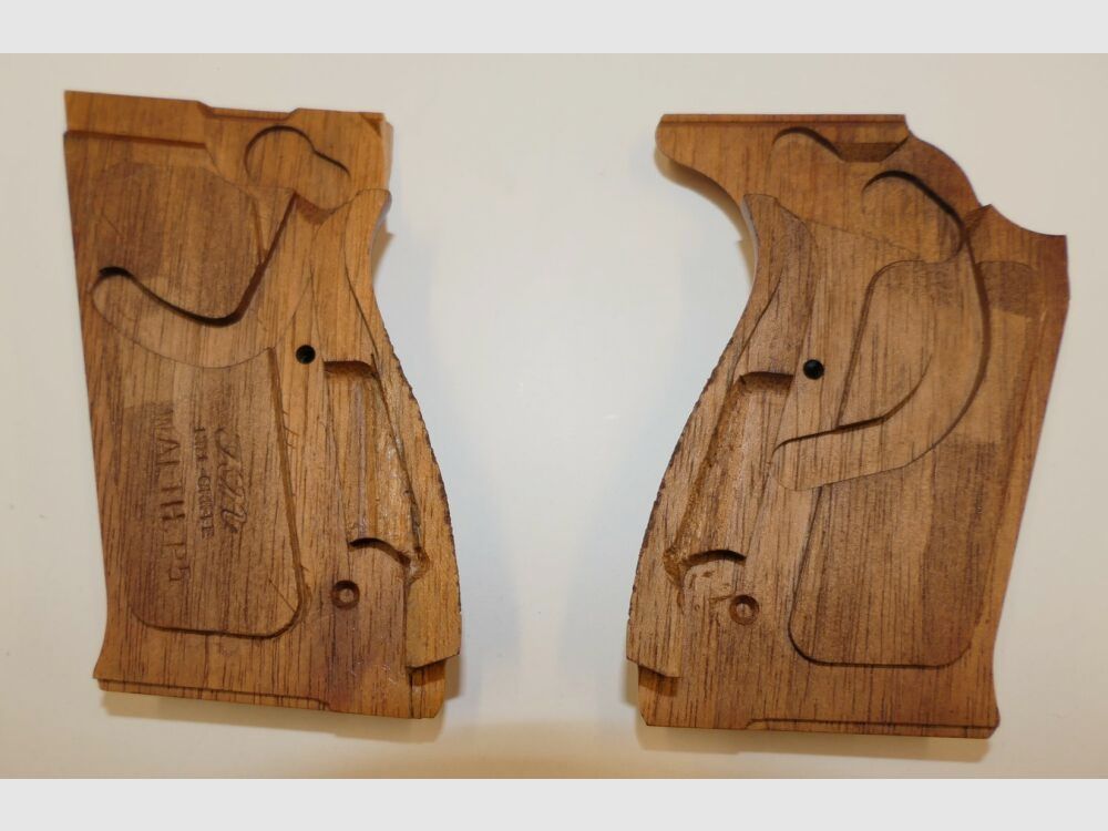 KN Nill grip panels for Walther P5 KN Nill defective