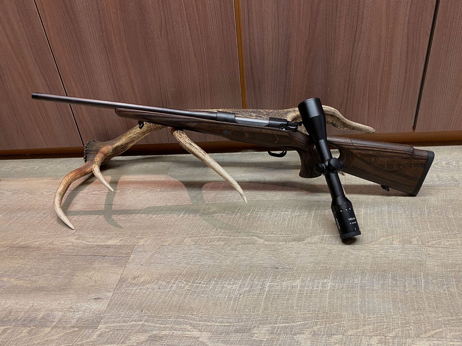 Mauser M12 Big Max, met Kahles Helia 2-12x50i, zonder rail