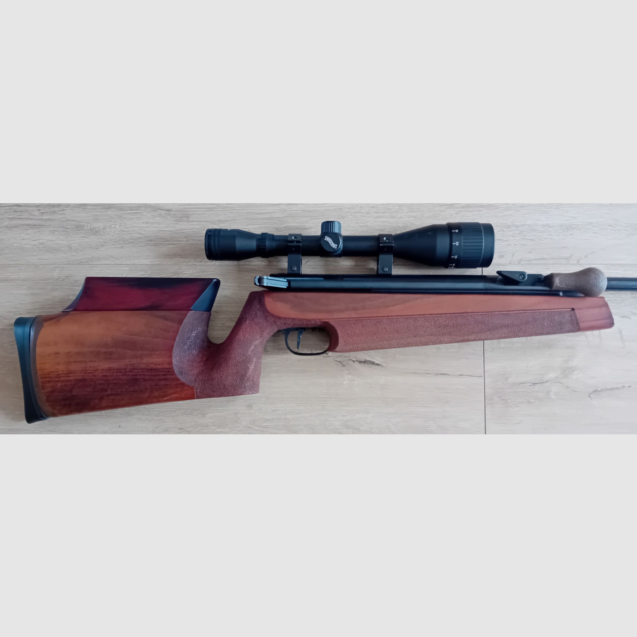 Luftgewehr Walther Modell LGR Rechtsschaft verstellbar mit Zielfernrohr 