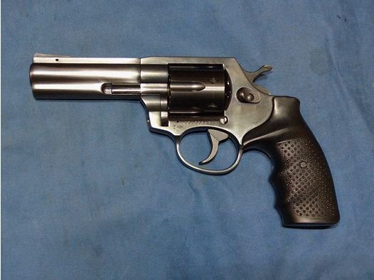 Steel Cop Revolver cal. 9mm mit 4 Zoll Lauf TOP