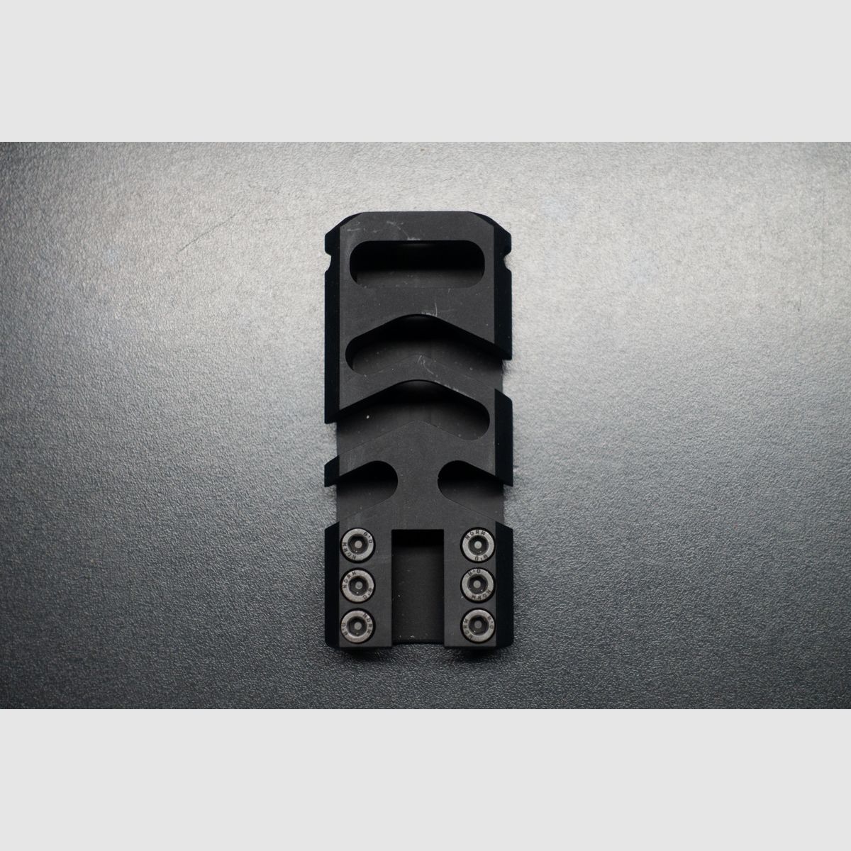 Derya Bullpup Compensator, Bild 1 von 3