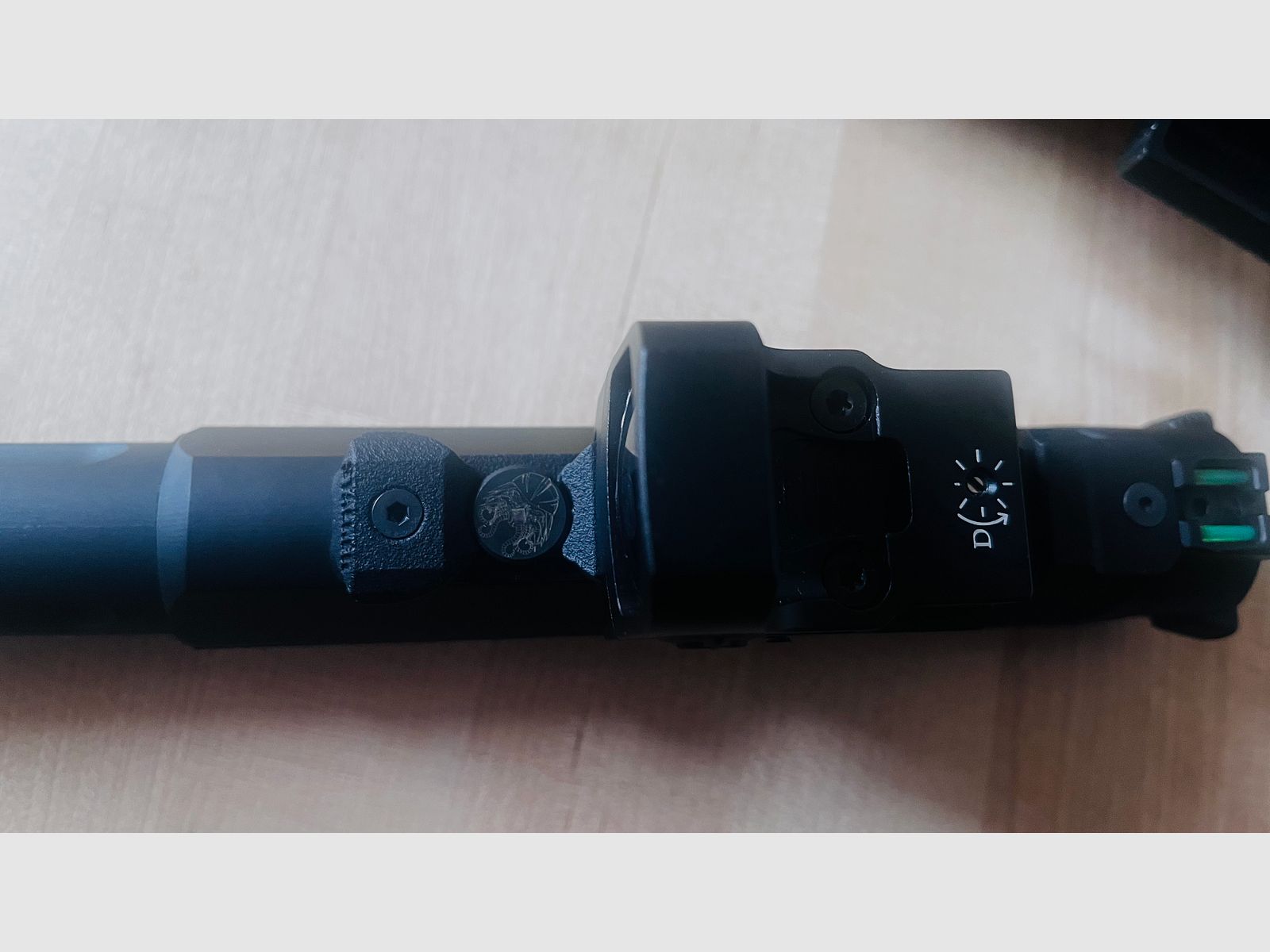 Action Army AAP-01 Assassin GBB z dodatkami i ulepszeniami - Nie jest bronią automatyczną