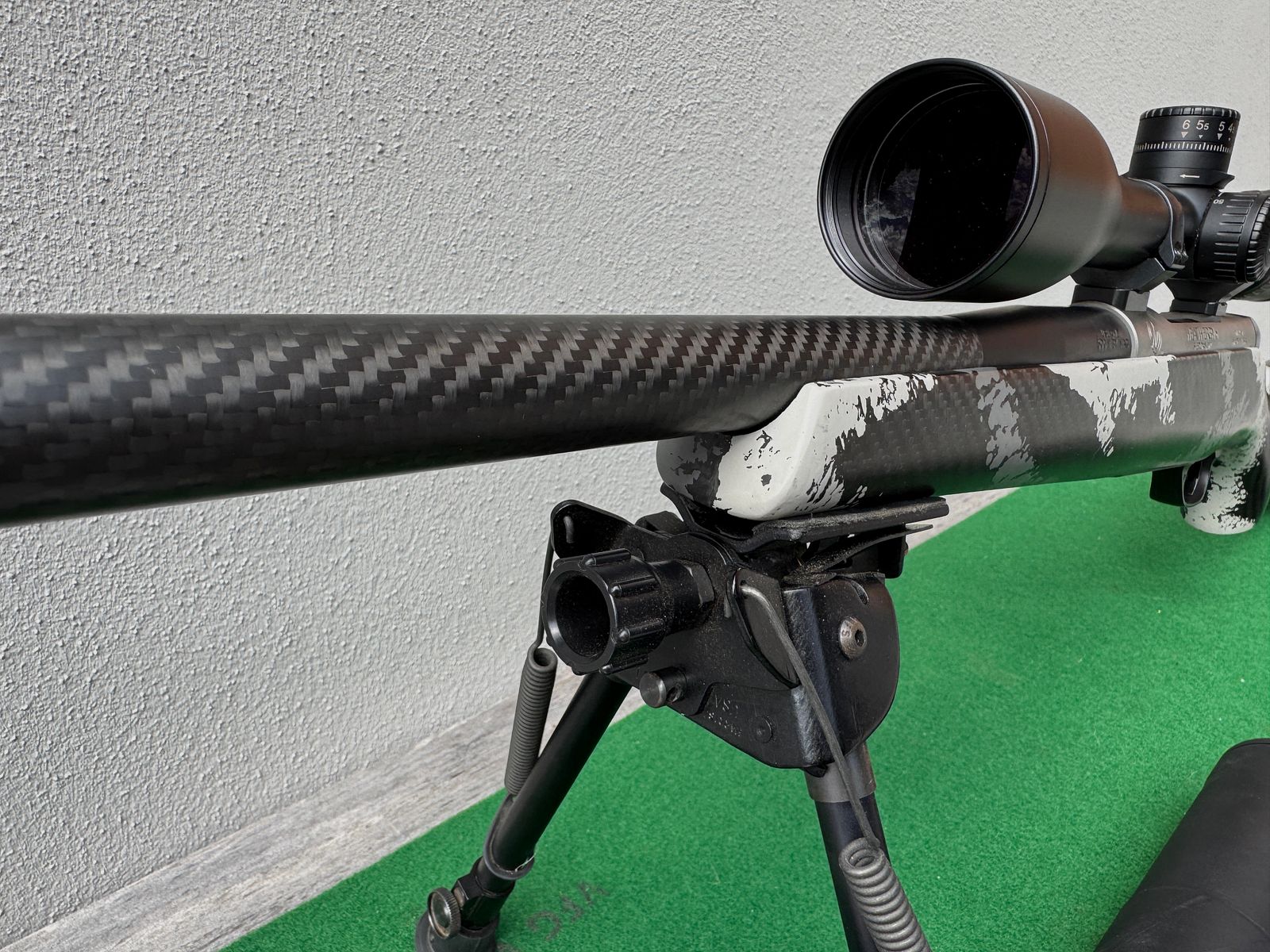 Weatherby Mark V Backcountry 2.0 Ti Carbon .300 wby mag