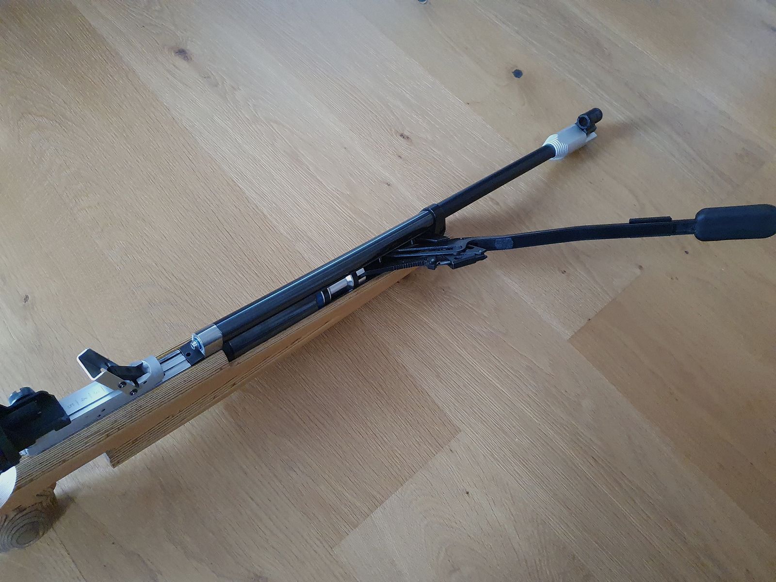 Air rifle model 601 Feinwerkbau including carrying case