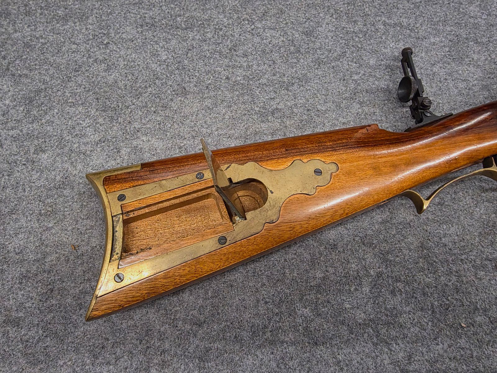 Vorderlader Perkussionsbüchse MAV Made in Italy Mod. Hawken Rifle Kaliber .45 Vorderlader Perkussion mit Diopter