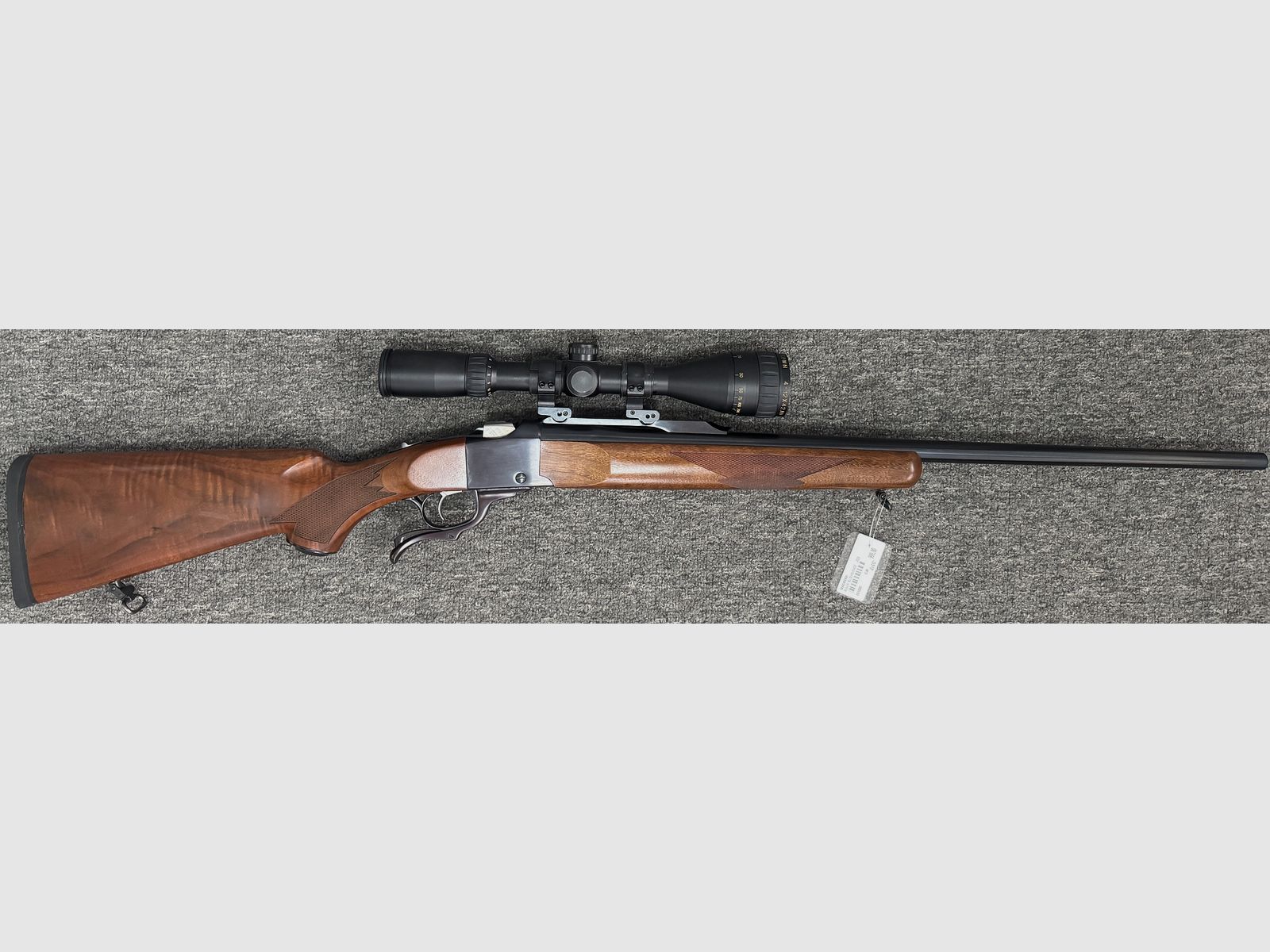 Ruger Blockbüchse No.1 jednostrzałowa karabinek .223 z 4-12x42AO