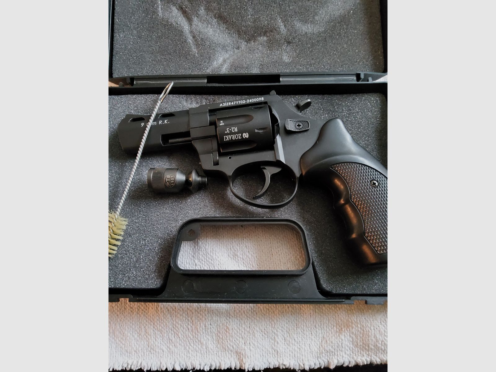 Zoraki R2 3'' blank firing revolver 9 mm R.K. absolutely as new