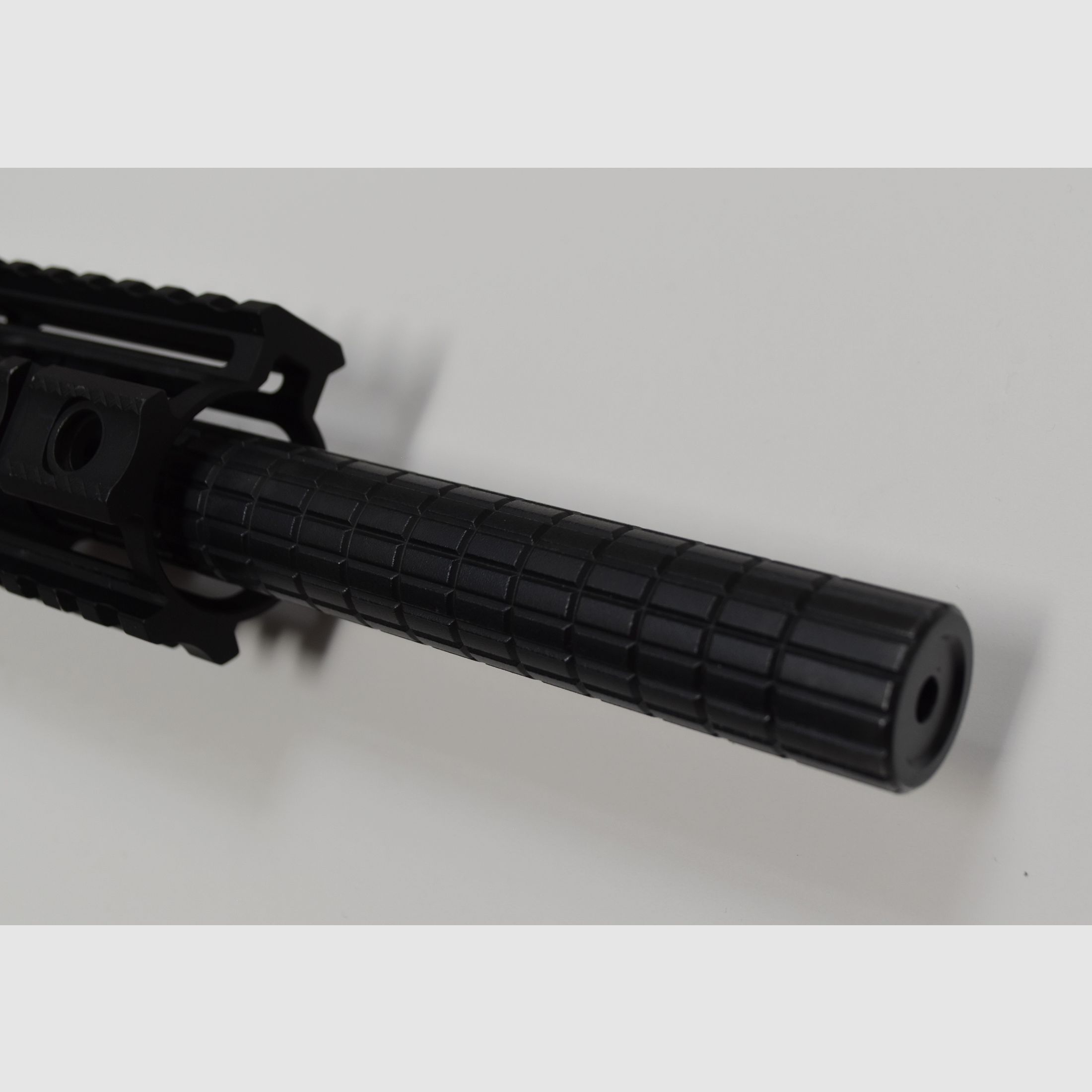 Hera Arms, The 15th mit 16,75" Bull-Lauf, Sport .223 Remington