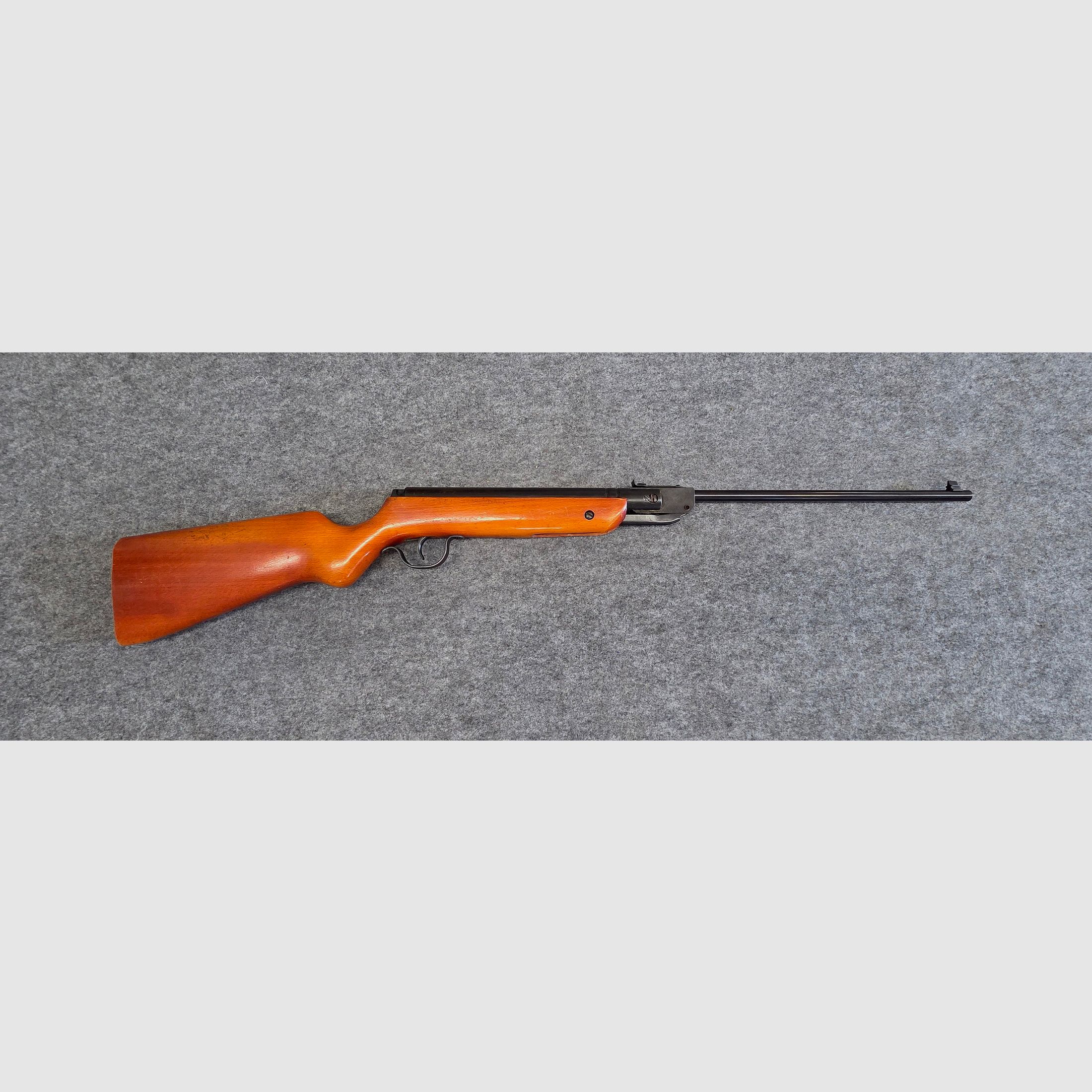Rare with safety and in good condition Haenel Mod. 300 Cal. 4.5mm Diabolo break barrel