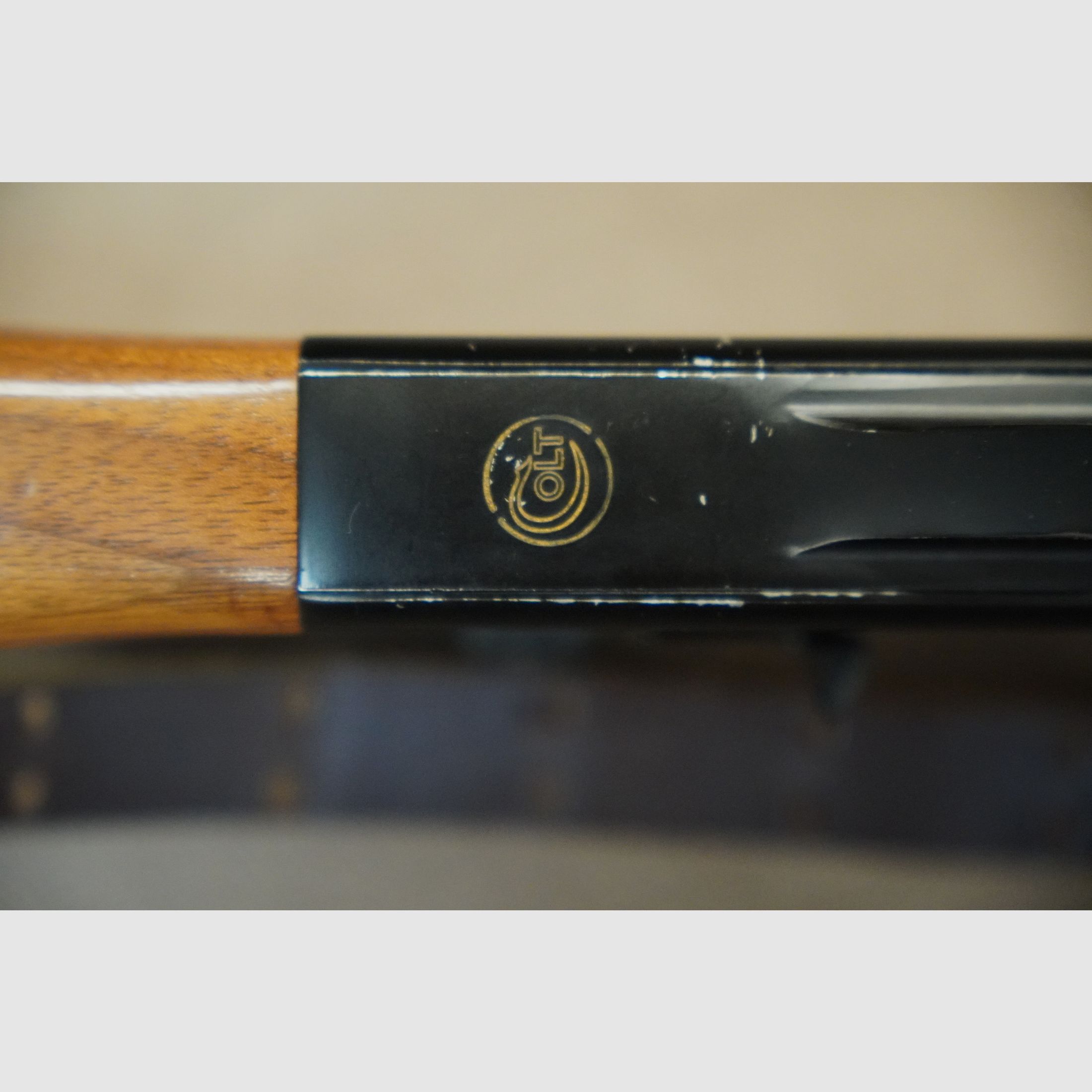 Halbautomat 22 lfb von Colt