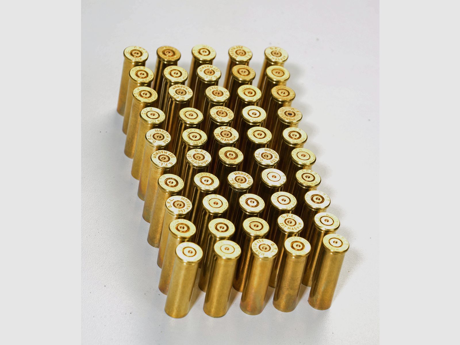 50 Patronenhülsen .357  Magnum