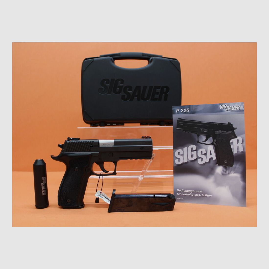 SIG Sauer Ha.Pistola 9mmLuger SIG Sauer P226LDC II 112mm cañón, negro, ¡incl. paquete de campo! (9mmPara/9x19)