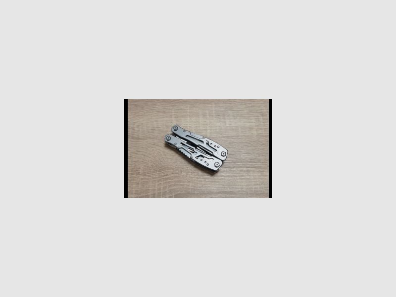 Multitool, image 2 of 6