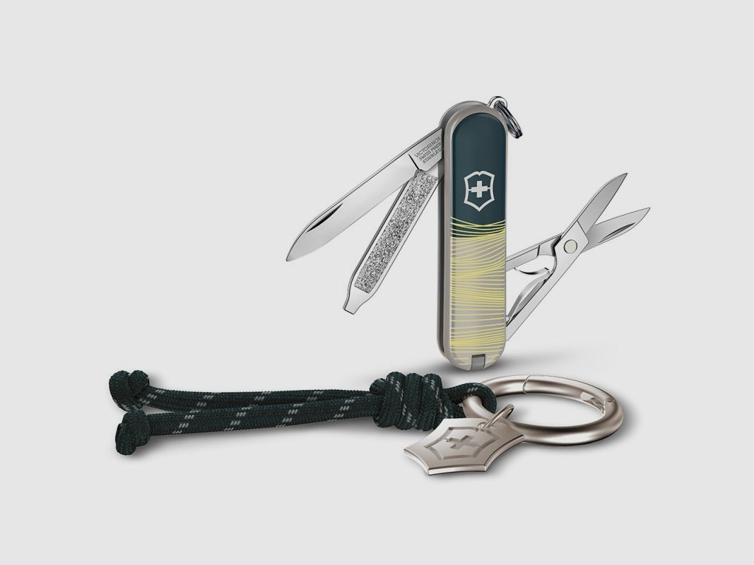 SCYZORYK VICTORINOX CLASSIC SD NEW YORK STYLE, zdjęcie 1 z 3