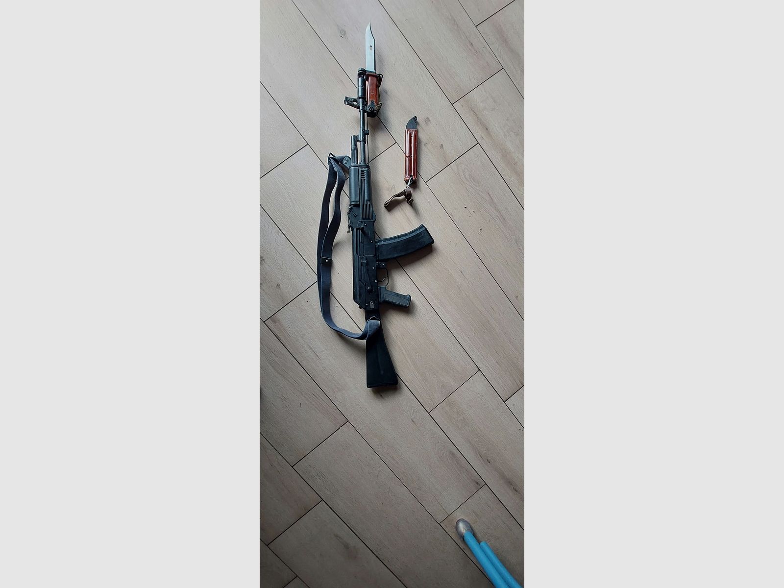 TOP Seltene  AK74M - KALASCHNIKOW -Yunker Vollstahl / CO2 / 4,5 mm zu VERKAUFEN !, Bild 4 von 5