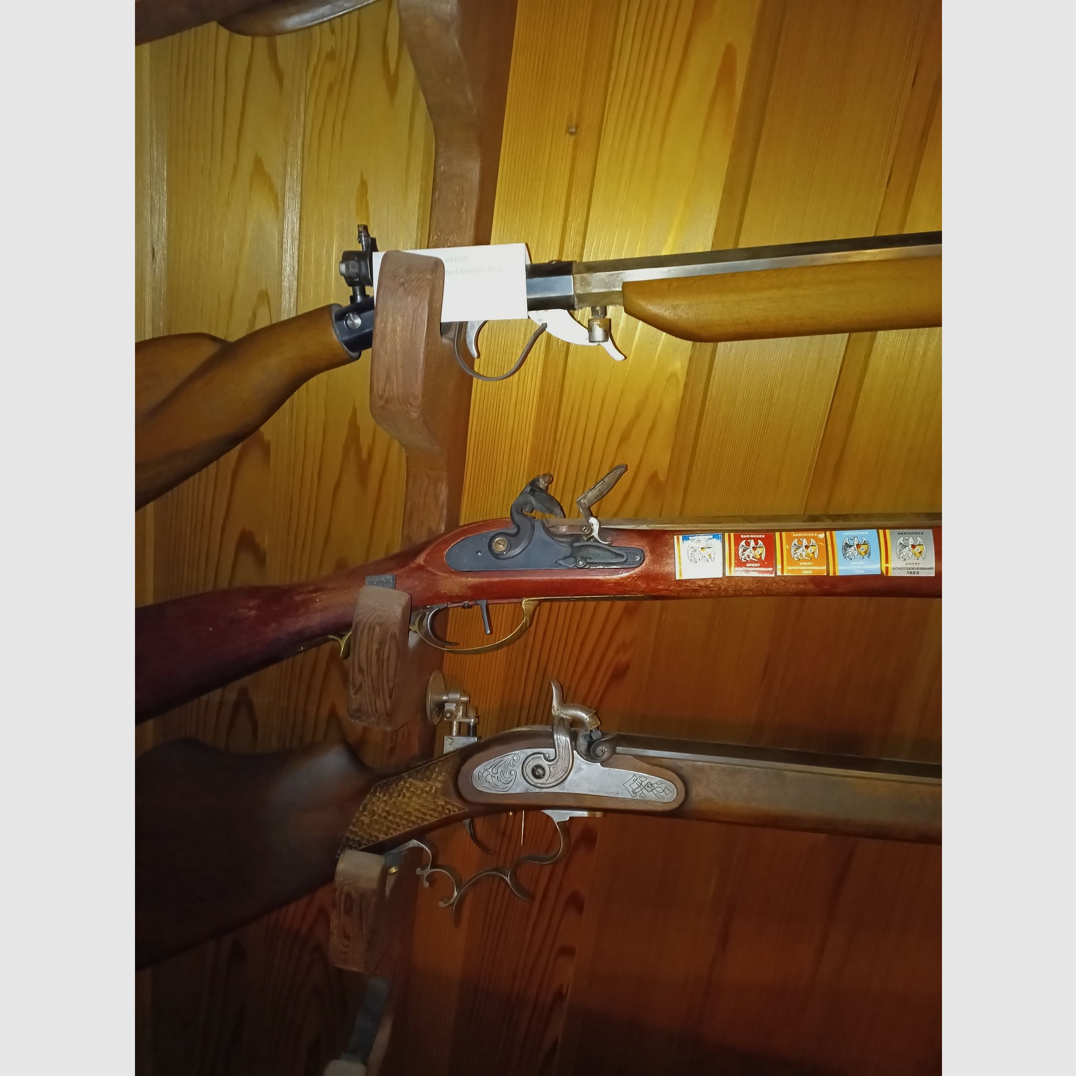 Collection of muzzle-loading rifles without acquisition certificates + accessories