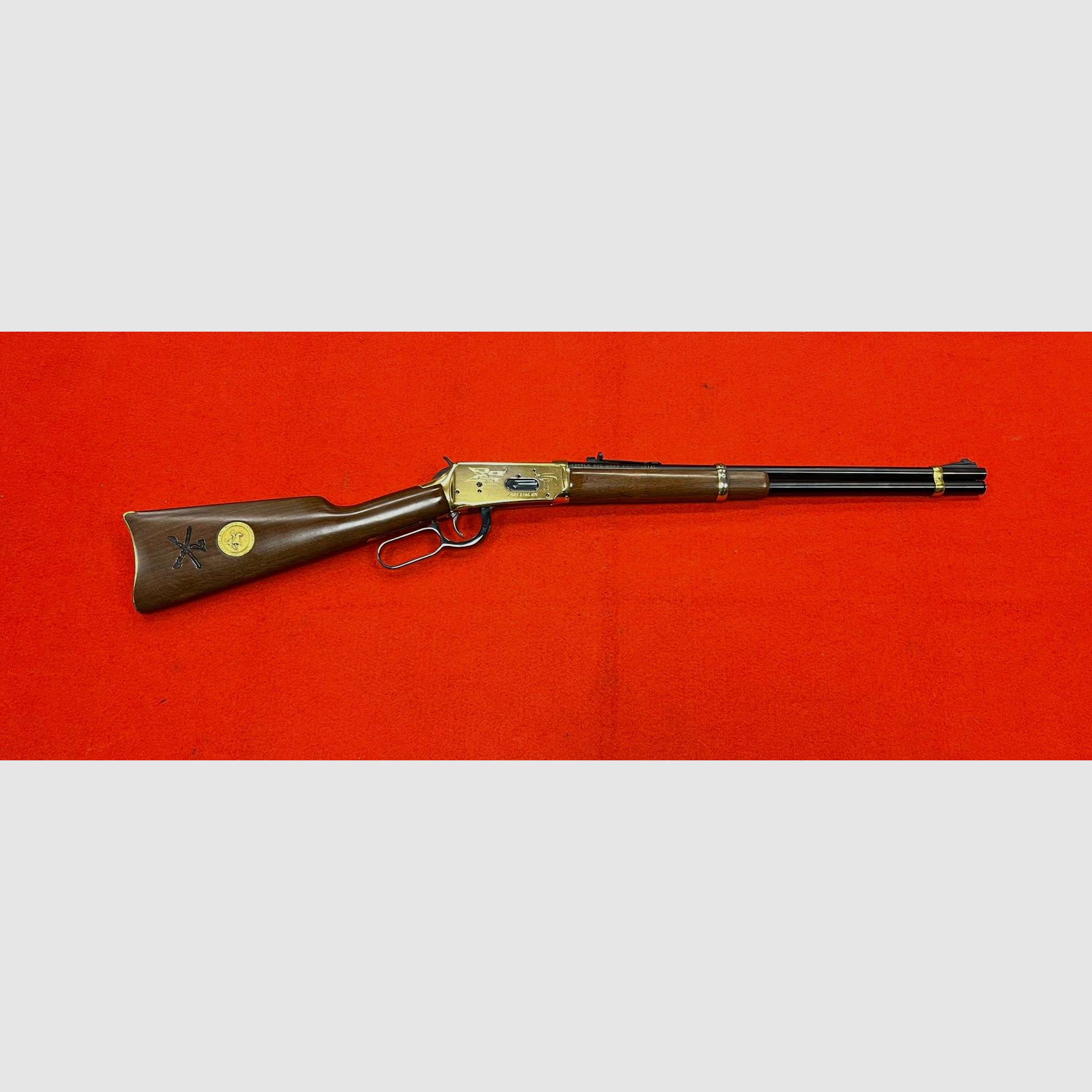 WINCHESTER MODÈLE 94 LITTLE BIG HORN CALIBRE 30-30 WINCHESTER, image 1 sur 5