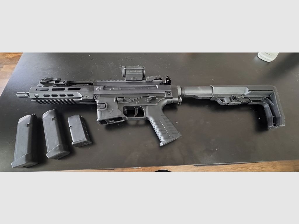 B & T SPC9 G , Halbautomat (komplett neu)