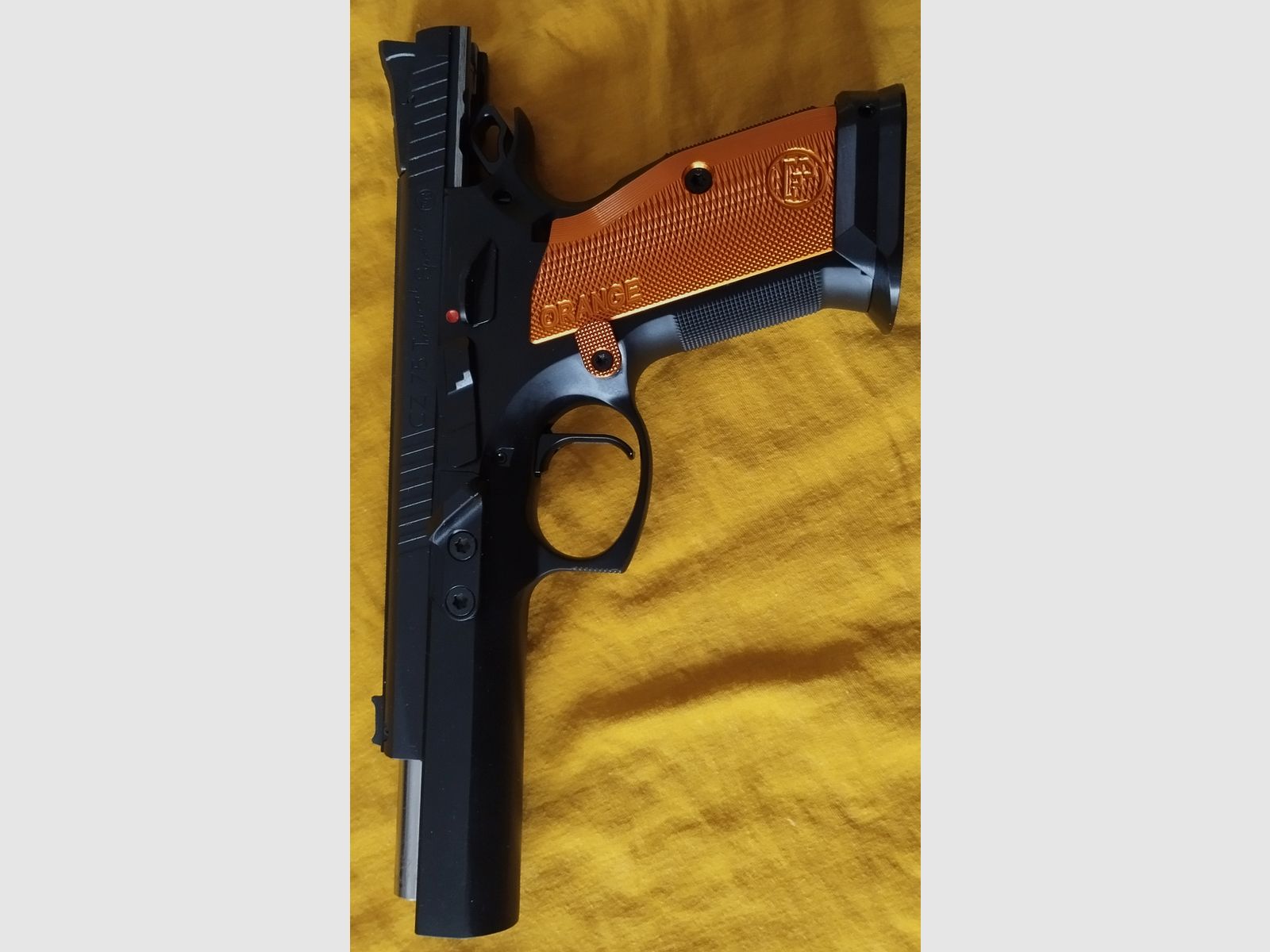 CZ TS Orange .40 S&W incl. 9x21 barrel swap TSO New