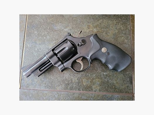 Gewaltiger Stahlbolide: Wunderschöner Revolver Smith&Wesson S&amp;W 28 Highway Patrolman in .357Mag