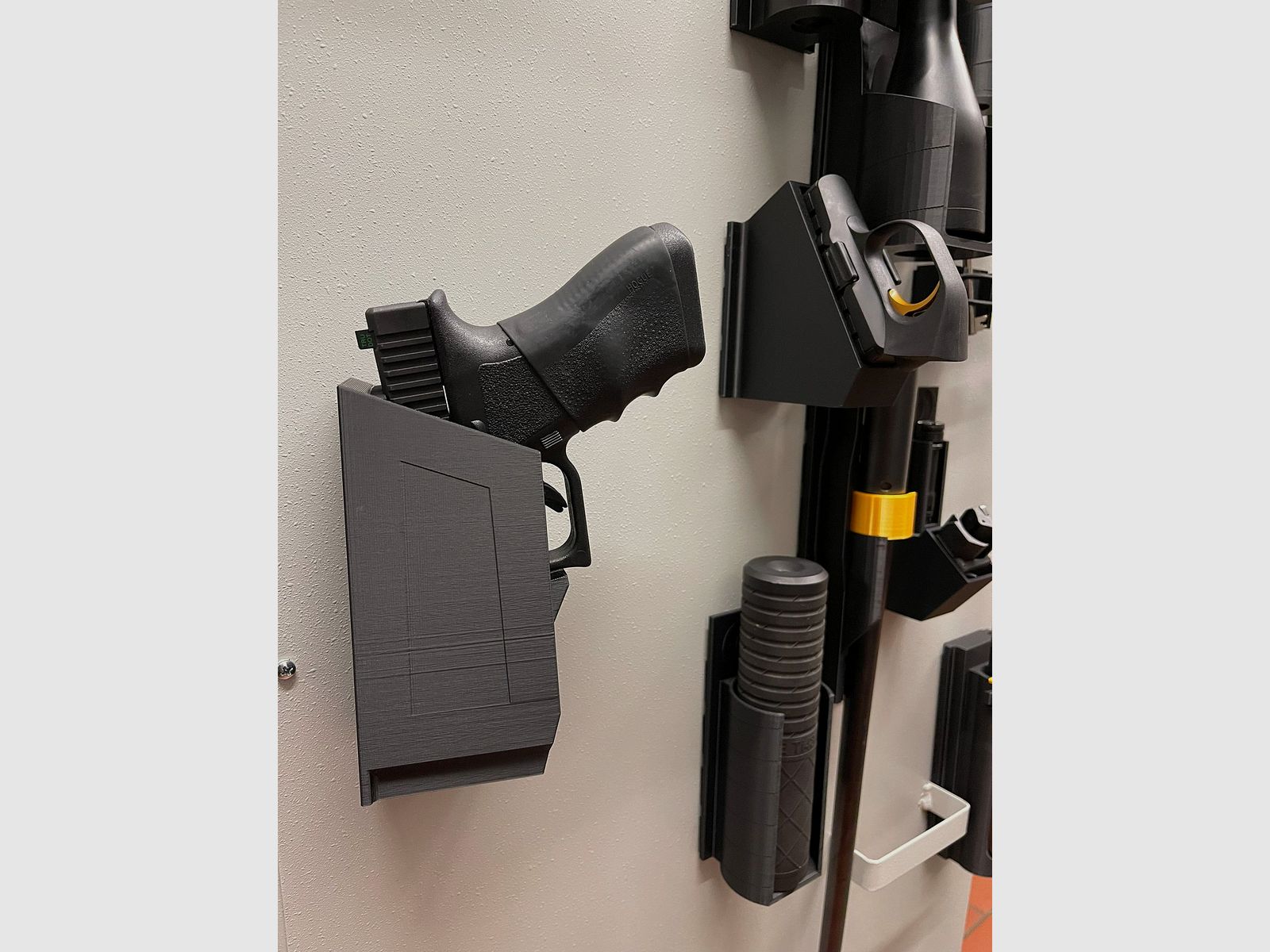 Handgun Mount