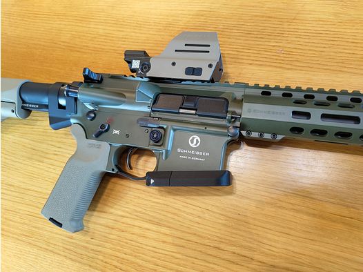 Schmeisser AR15 M4FL_con_accesorios