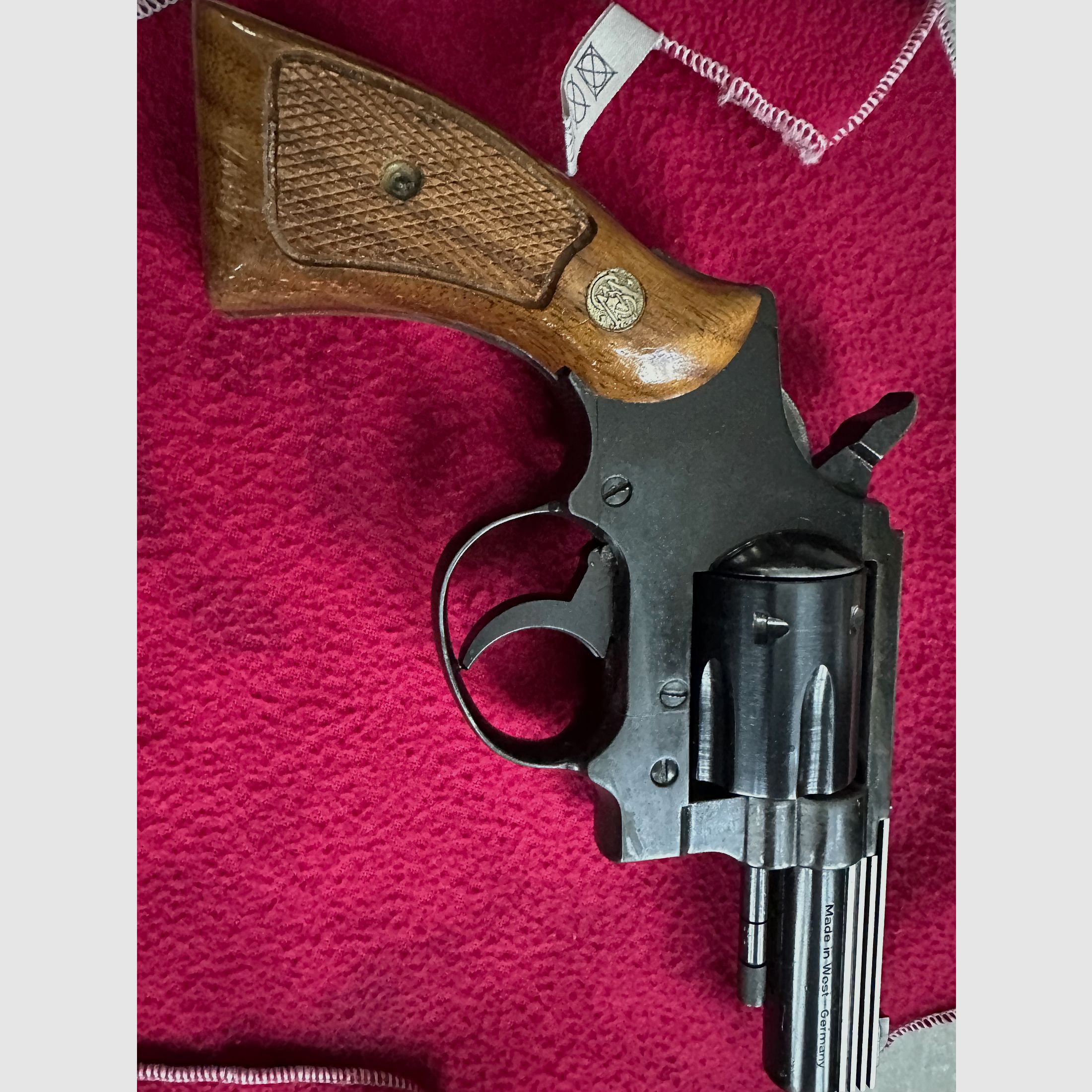 Reck Wildcat model Panther PTB 178 with S&W grips cal. 380 blank