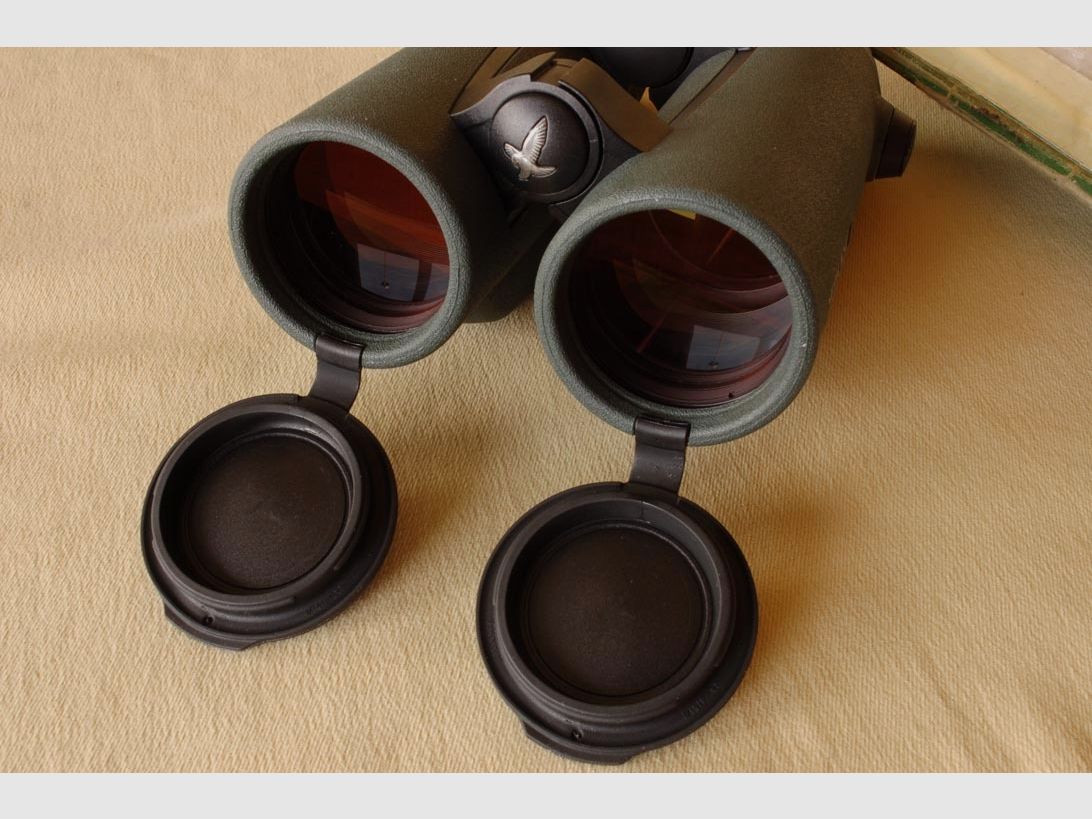 Swarovski EL Range 8x42 binoculars